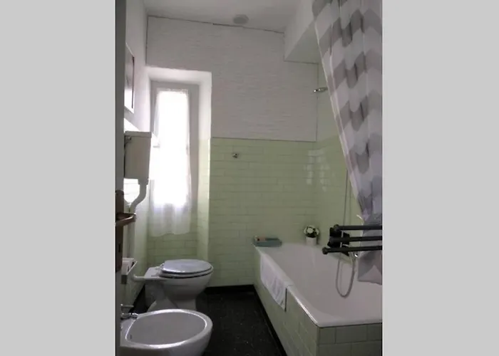 Semesterbostad Casa Le Rose Ameno